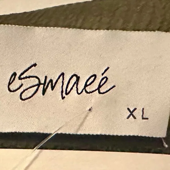 Esmaèè dark green blouse - Picture 4 of 4